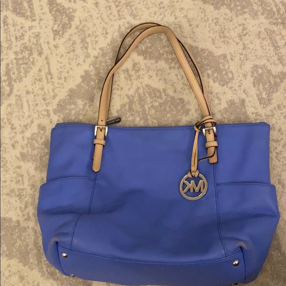 Michael Kors jet set tote